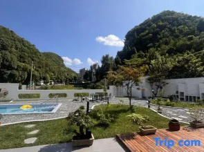 Huangguoshu Xiejian Homestay
