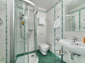 Green Garden Hotel
