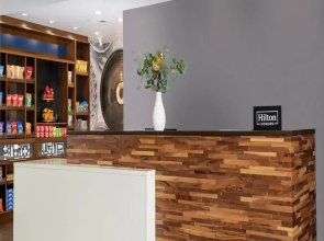 Hampton Inn & Suites Cincinnati West
