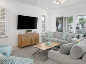 Sea Pearl (S) - 4BR 4.5BA - (13)