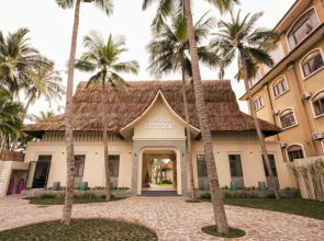 Coco Cottage Beachfront Resort
