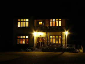 Holly Homestead B&B