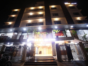 Hotel Skml Grand