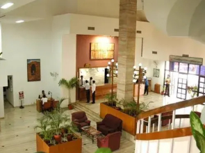 Hotel Lake View Ashok