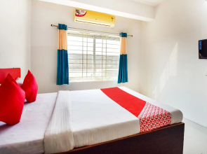 OYO 76593 Crystal Cottage