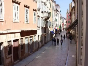 Apartment With one Bedroom in Rovinj, With Wonderful sea View, Furnished Terrace and Wifi - 100 m From the Beach
