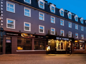 Treacy's Hotel