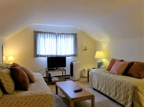 69 Middlecott - 2 Bedroom Condo