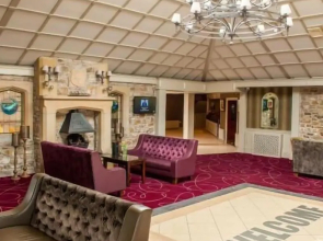 Allingham Arms Hotel