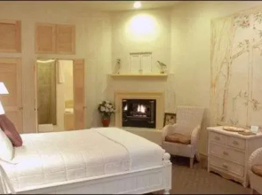 Petit Logis Inn