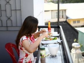 Violet Star Hotel & Spa