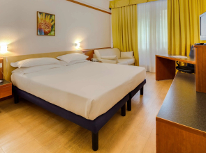 Отель Best Western City