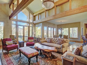 Luxury With Mountain Views, Private Hot Tub Arrowhead 6 Bedroom Townhouse