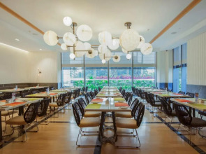 Ramada Plaza by Wyndham Sanya Bay