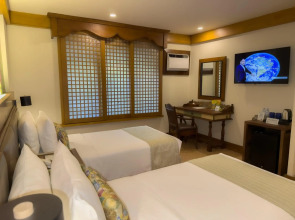 Costabella Tropical Beach Hotel