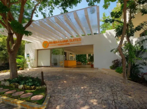Riviera Maya Suites