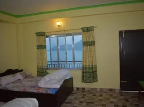 Hotel 360 Lake Front