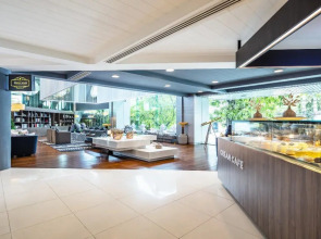 A-One The Royal Cruise Hotel Pattaya