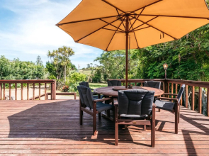 Olive Lane - Waiheke Holiday Home