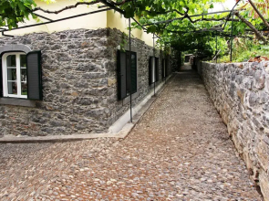 Casa das Vinhas by OurMadeira