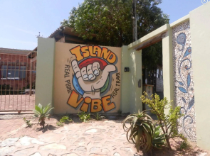 Island Vibe Jeffreys Bay Hostel