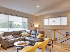 Anchorage Apartment w/ a View ~ 3 Mi to Airport