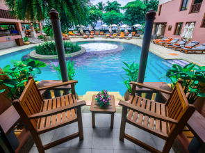 Seaview Patong Hotel