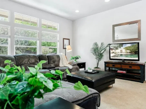 Heart Of Meridian Home Just Mins From The Village