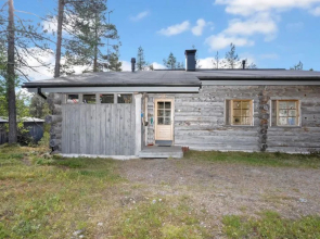 Holiday Home Karhunpesä