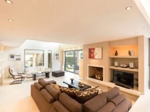 Villa Serena, Eastern Corfu