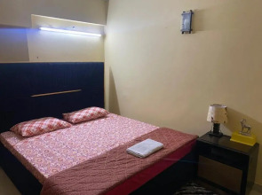 AMs Den in DHA - Lovely two bedroom independent Apartment