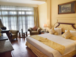 Mahaweli Reach Hotel