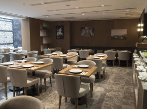 Yuksel Istanbul Yenikapi