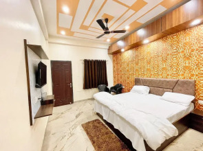 Hotel Sunayana Guest House - Varanasi