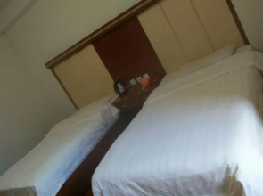 Yi Xin Business Inn