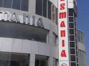 Usmania restaurant and Civic Hotel