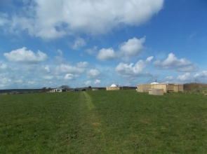 Condor Yurt - Glamping
