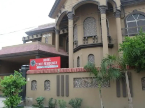 Hotel State Residency