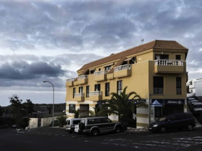 Apartment With 2 Bedrooms in Icod de los Vinos, With Wonderful sea Vie