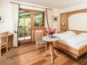 Hotel Pacherhof