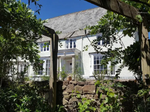 Lowerfield House