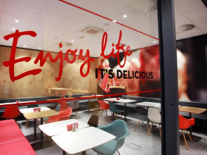 Отель Skopje City Center 