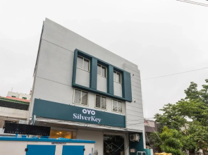 Collection O 455 Hotel Staywell