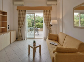 Aregai Marina Hotel & Residence