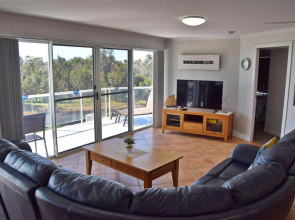 Ocean Shores Apartment 15