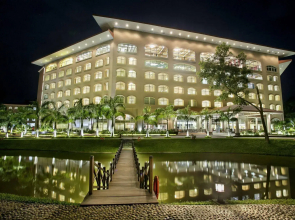 Grand Sultan Tea Resort & Golf