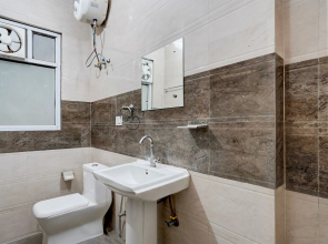 Townhouse Sector 53 Golf Course Road