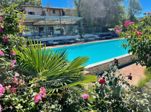 Apt 2 in Spoleto Stunning Grounds Panoramic Views all Around You! Sleeps 4