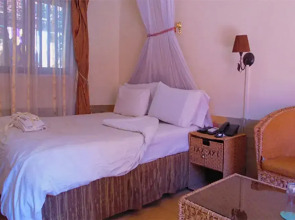 DewChurch Drive Hotel