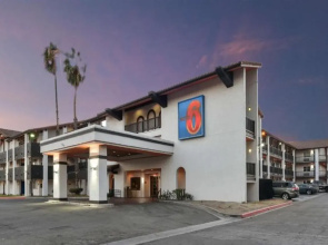Motel 6 Ontario, CA - Convention Center - Airport